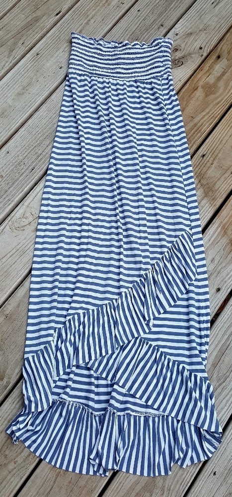 Strapless dress